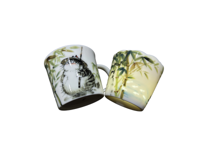 Tasse en porcelaine Bambou de jade avec portrait d’animal peint à la main et soucoupe assortie