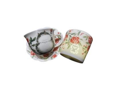 Tasse en porcelaine Rose ancienne avec portrait d’animal peint à la main et soucoupe assortie
